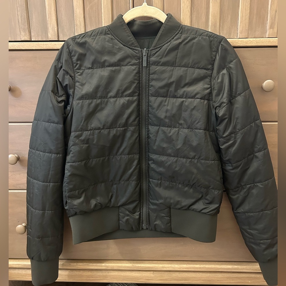 LuluLemom Non-Stop Reversible Bomber Jacket Sz 6